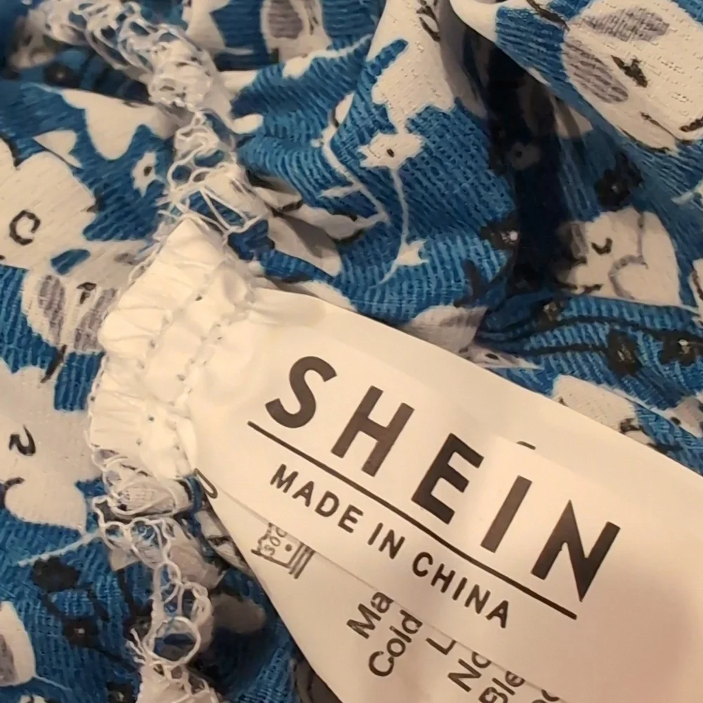 SHEIN Blue And White Floral Off Shoulder Tie Bust Ruched Front Mini Dress Large